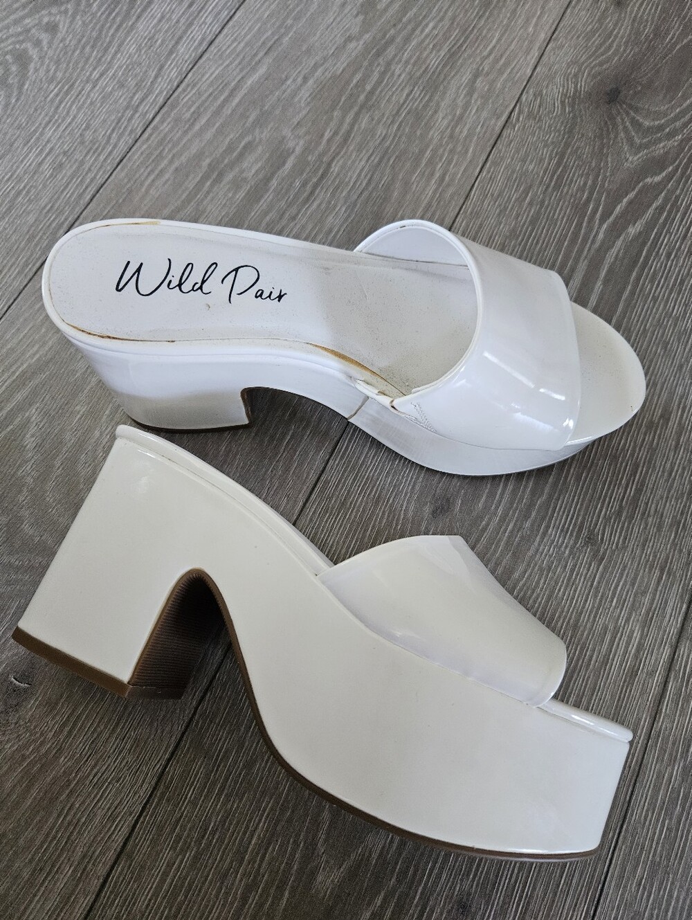 WILD PAIR Glossy White Platform Slide Heels